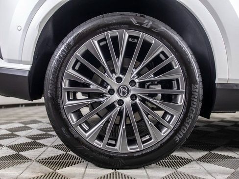 Used 2025 Lexus RX 450h AWD w/ Luxury Package image 44