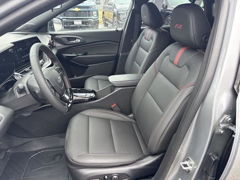 New 2026 Chevrolet Trax RS w/ Sunroof Package image 11