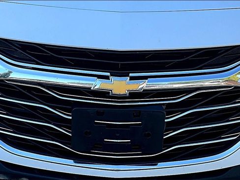 Used 2023 Chevrolet Malibu LT image 31