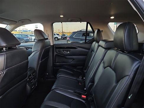 Used 2023 Honda Pilot EX-L image 17