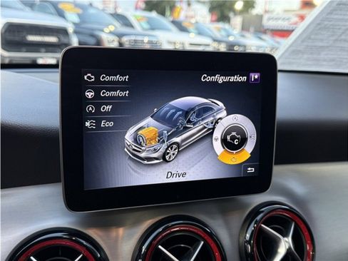 Used 2018 Mercedes-Benz CLA 250 image 48