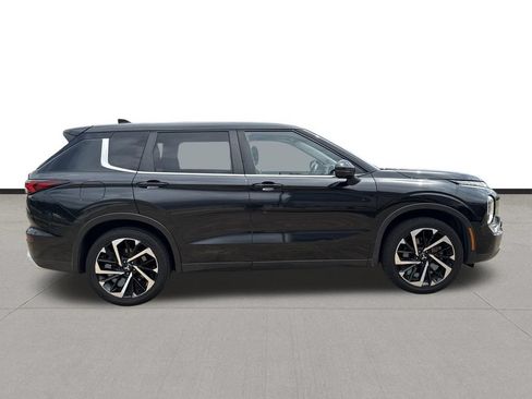 Used 2022 Mitsubishi Outlander SE FWD image 4
