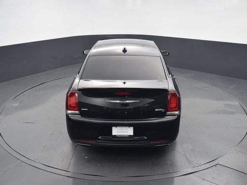 Used 2018 Chrysler 300 S w/ 300S Premium Group AWD/4WD image 42