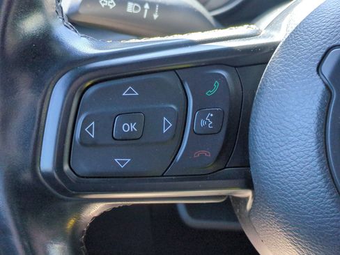 Used 2021 Jeep Wrangler Sport AWD/4WD image 19