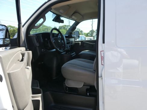 Used 2020 Chevrolet Express 2500 w/ Safety Package RWD image 12
