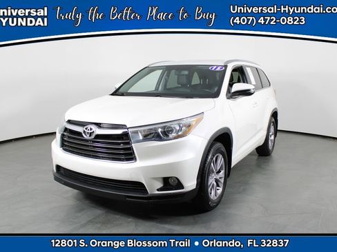 Used 2015 Toyota Highlander XLE image 1