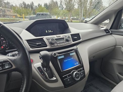 Used 2016 Honda Odyssey EX-L image 27