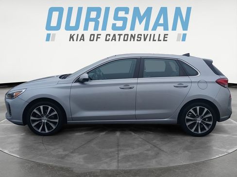 Used 2020 Hyundai Elantra GT w/ Style Package 02 image 3