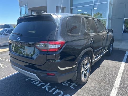 Used 2023 Honda Pilot EX-L image 8