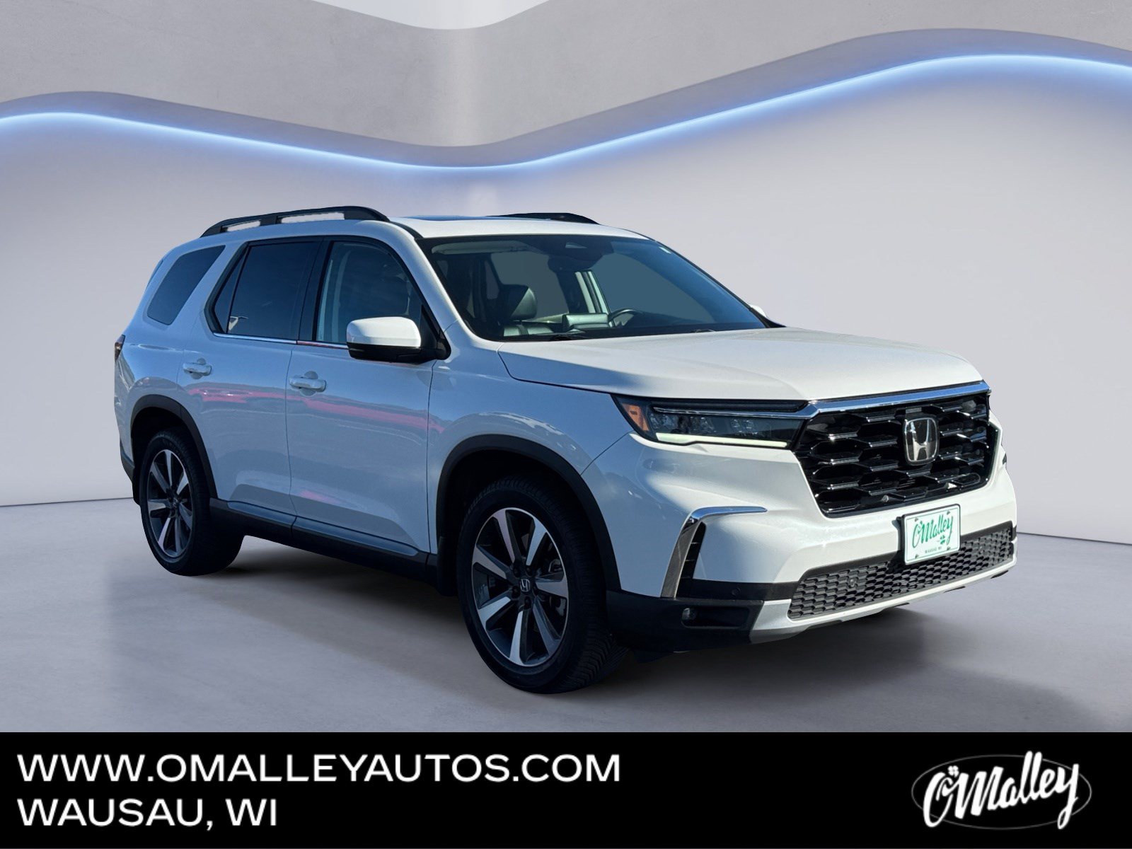 Used 2023 Honda Pilot Touring image 7