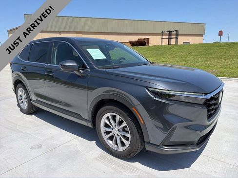 Used 2024 Honda CR-V EX image 3