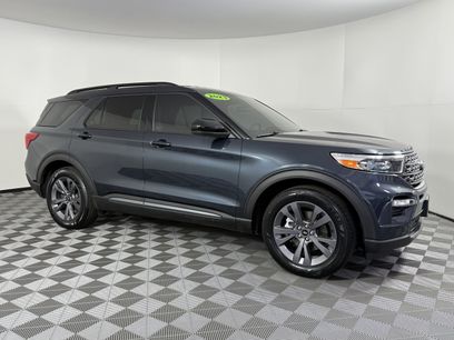Certified 2023 Ford Explorer XLT w/ Equipment Group 202A