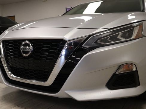 Used 2019 Nissan Altima 2.5 SR AWD/4WD image 88