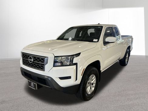 Certified 2024 Nissan Frontier SV w/ Technology Package AWD/4WD image 28