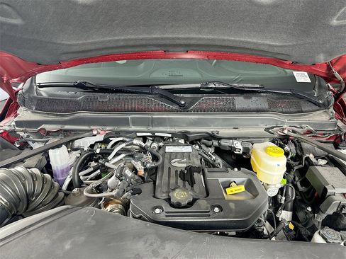 New 2026 RAM 2500 Limited w/ Towing Technology Group image 18