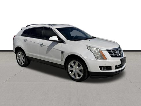 Used 2015 Cadillac SRX Premium w/ Driver Assist Package FWD image 3