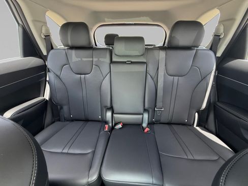 New 2026 Kia Sorento S w/ S Panoramic Sunroof Package FWD image 22