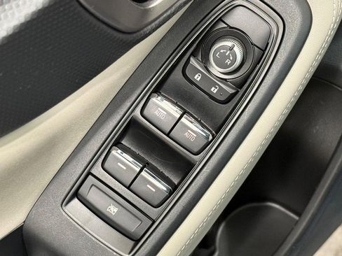 Used 2021 Subaru Forester Limited image 20