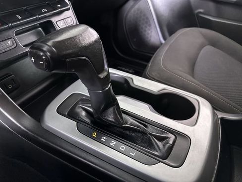 Used 2020 Chevrolet Colorado LT w/ LT Convenience Package image 16