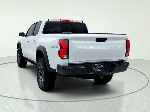 Used 2024 Chevrolet Colorado ZR2 w/ Technology Package AWD/4WD image 6