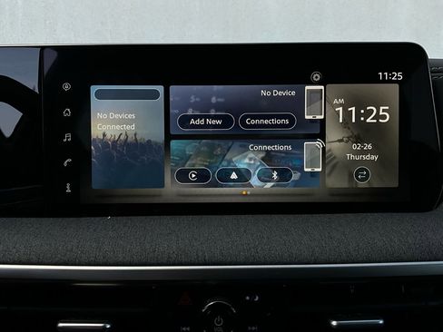 Used 2025 Nissan Kicks SV image 26