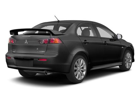 Used 2014 Mitsubishi Lancer SE image 2