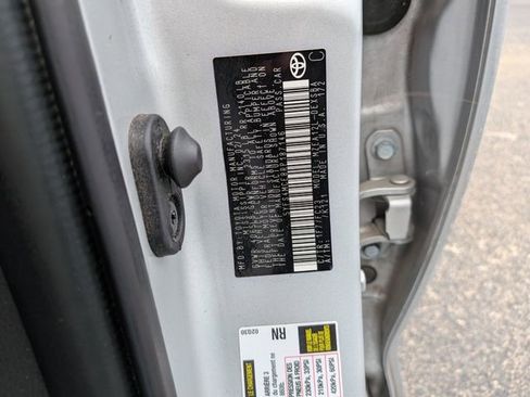 Used 2024 Toyota Corolla SE FWD image 34