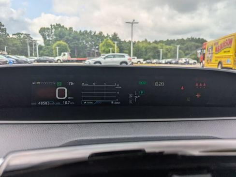 Used 2020 Toyota Prius Prime LE FWD image 21