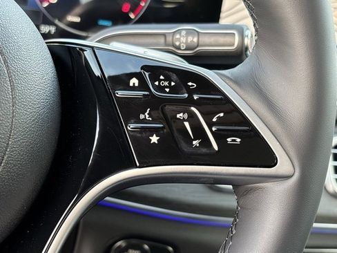 New 2026 Mercedes-Benz GLE 580 4MATIC image 19