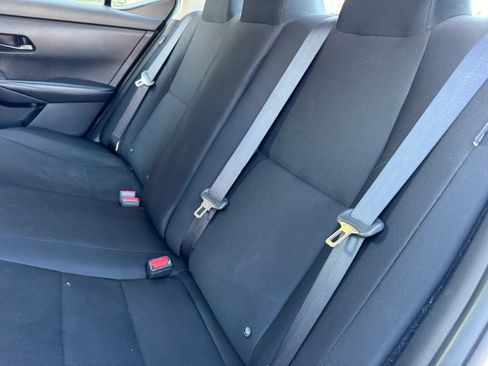 Used 2024 Nissan Sentra S FWD image 29