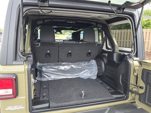 New 2025 Jeep Wrangler Sport S image 8