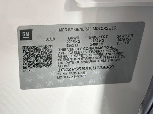 Used 2019 Buick LaCrosse Avenir w/ Driver Confidence Package II AWD/4WD image 33