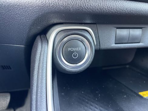 Used 2026 Toyota Grand Highlander XLE image 13