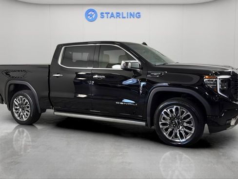 Used 2024 GMC Sierra 1500 Denali Ultimate image 12