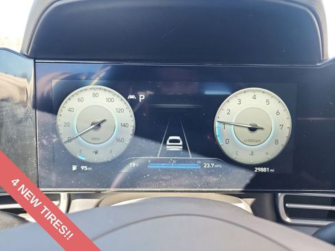 Used 2023 Hyundai Elantra SEL w/ Convenience Package image 18