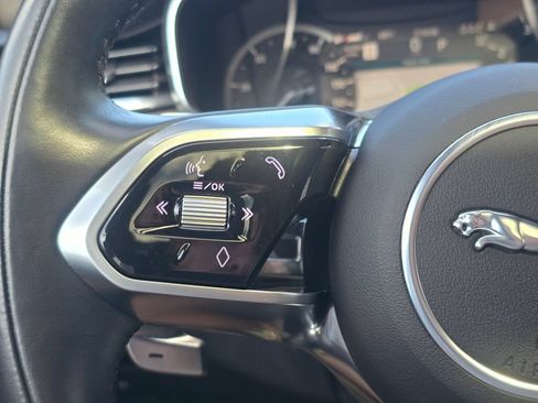 Used 2022 Jaguar F-PACE S AWD/4WD image 20