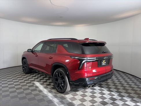 Certified 2024 Chevrolet Traverse RS w/ LPO, Floor Liner Package AWD/4WD image 9