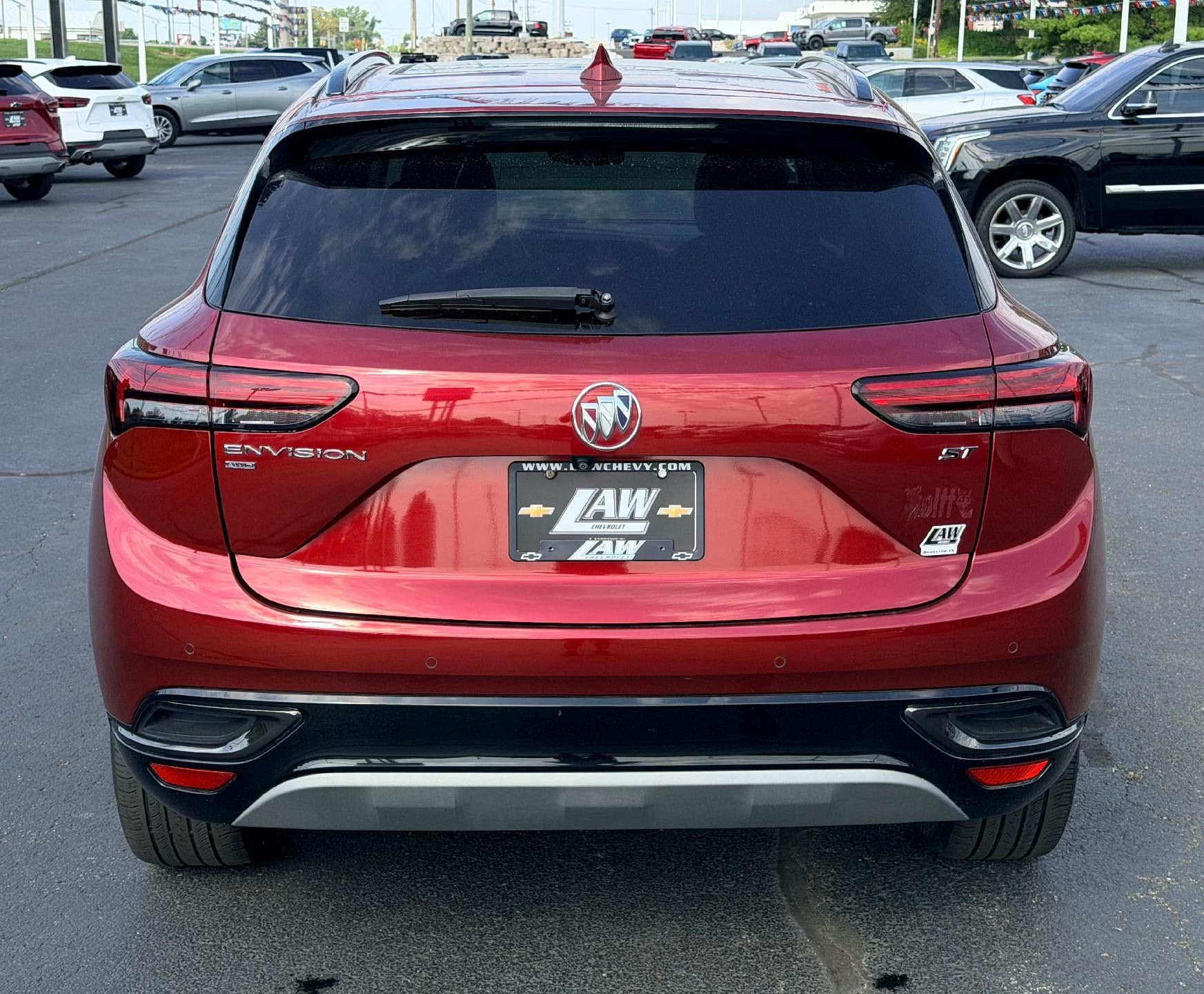 Used 2023 Buick Envision Essence w/ Sport Touring Package AWD/4WD image 6
