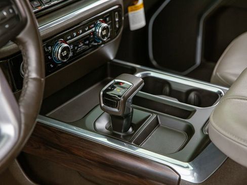 Used 2023 GMC Sierra 1500 SLT w/ SLT Premium Package image 14