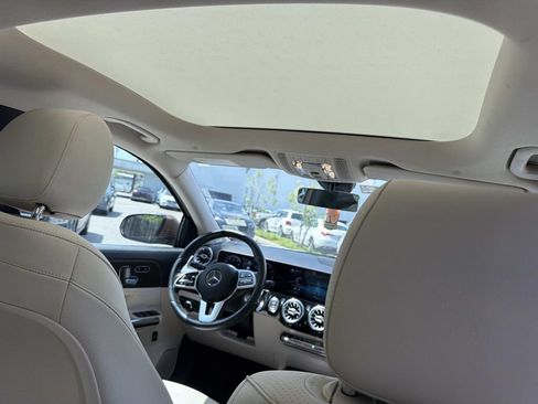 Used 2021 Mercedes-Benz GLA 250 image 10