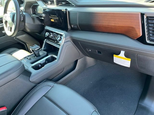 New 2026 GMC Sierra 1500 Denali w/ Technology Package AWD/4WD image 24