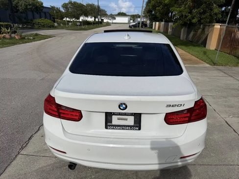 Used 2015 BMW 320i Sedan RWD image 9