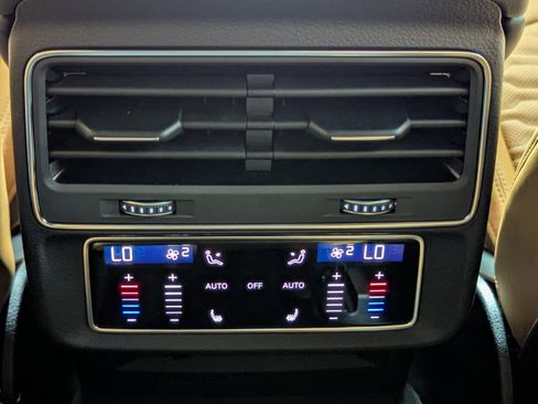 New 2026 Audi RS Q8 performance image 24