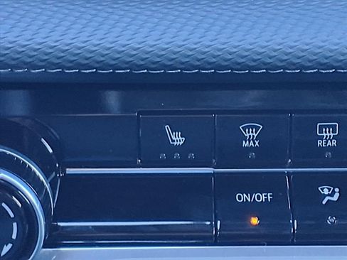 New 2026 Chevrolet Equinox LT image 15