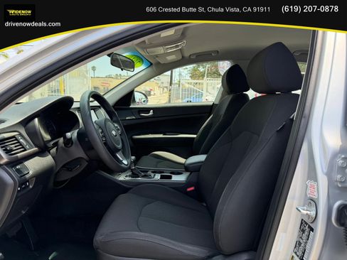 Used 2018 Kia Optima LX FWD image 10