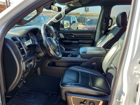 Used 2021 RAM 1500 Limited AWD/4WD image 16