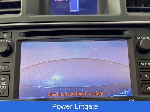 Used 2013 Toyota Highlander SE image 18