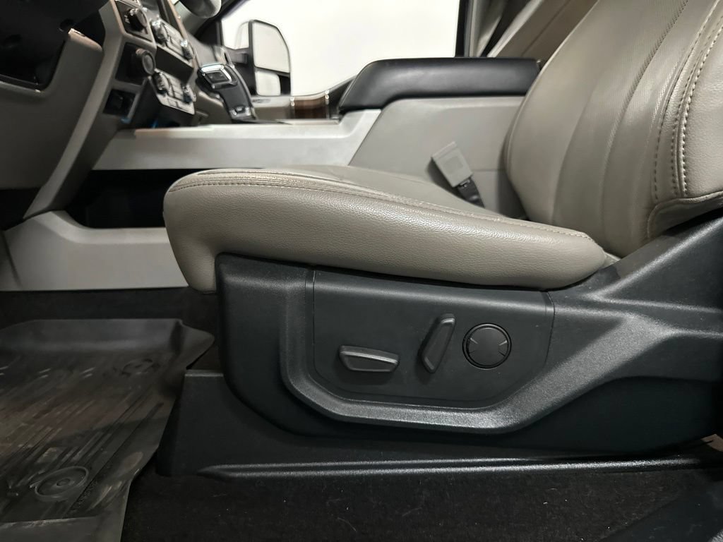 Used 2020 Ford F150 Lariat AWD/4WD image 38