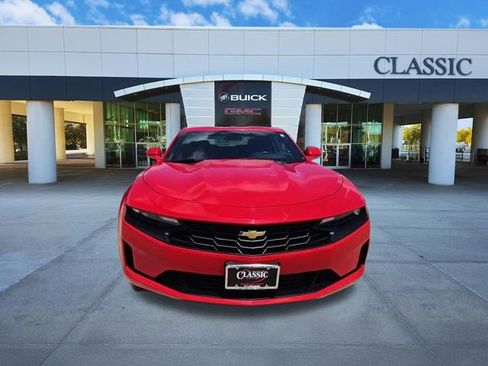 Used 2023 Chevrolet Camaro LT RWD image 3