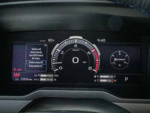 Used 2026 Toyota Tundra Platinum AWD/4WD image 21